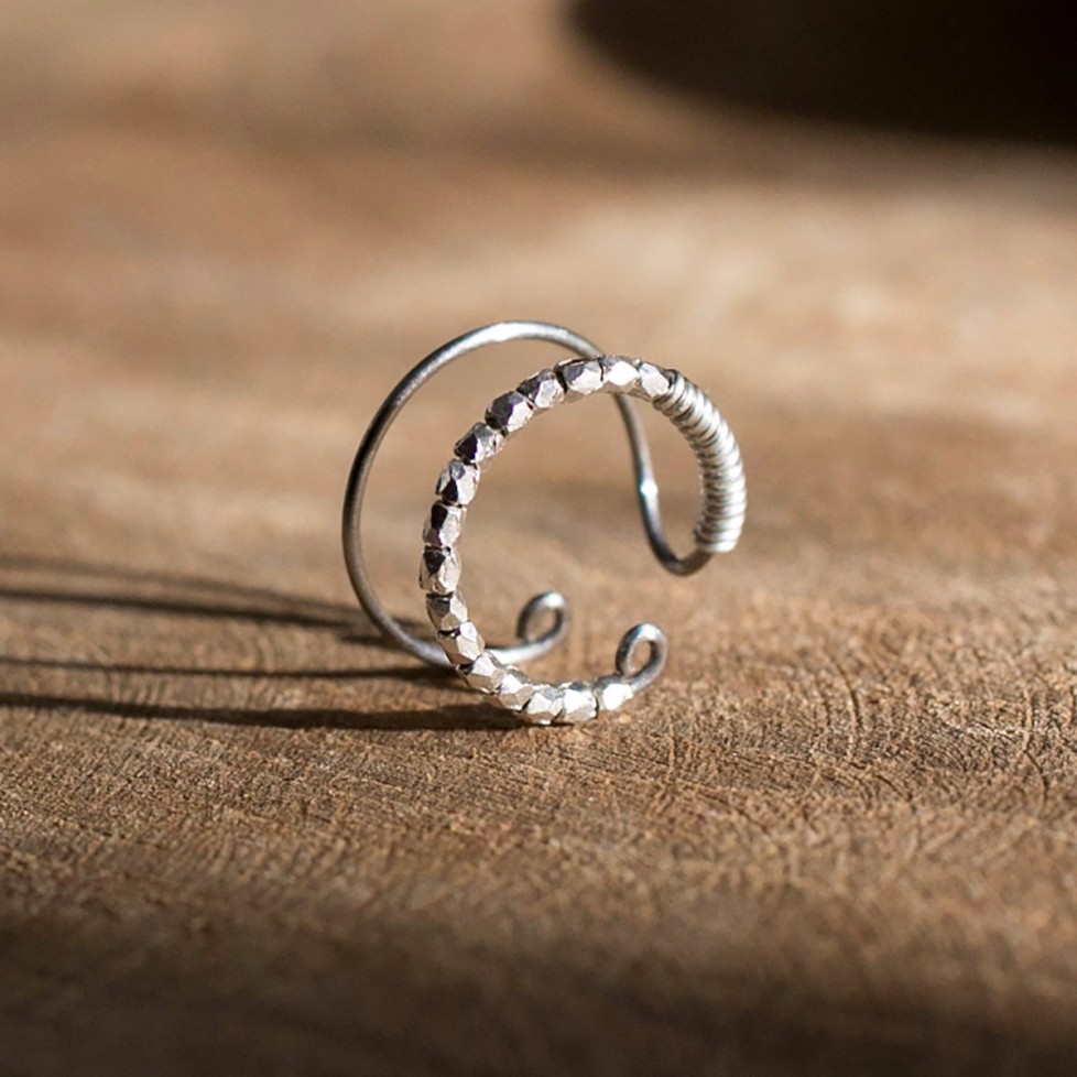 Bague d'oreille manchette en titane pur et perles argent